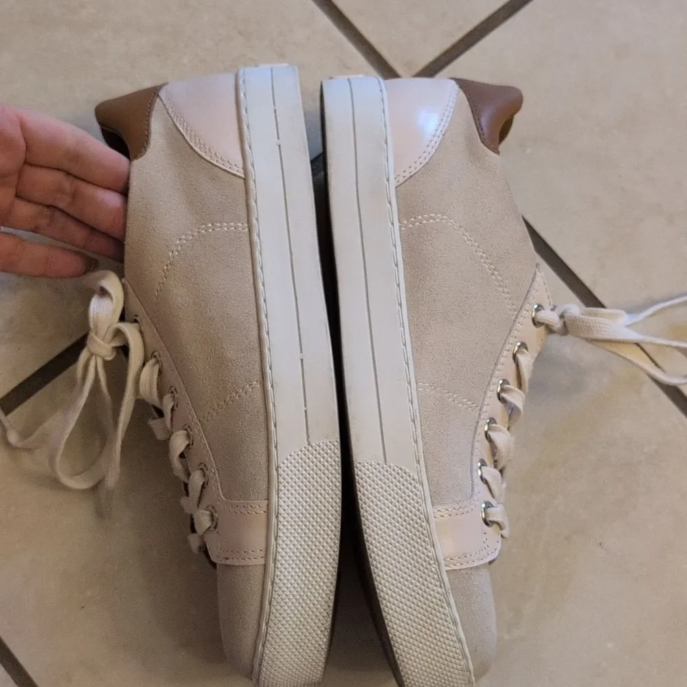 Coach Paddy Suede Leather Sneaker White And Tan Size 8